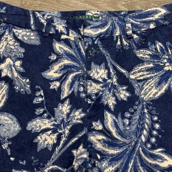 LAUREN RALPH LAUREN Floral Capris dark blue Cotton/Spandex size 6P - Picture 5 of 7